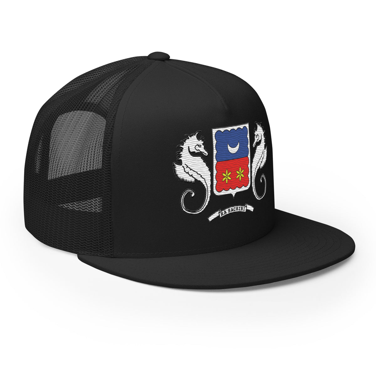 Casquette trucker Mayotte noire, vue avant droite, motif Ra Hachiri