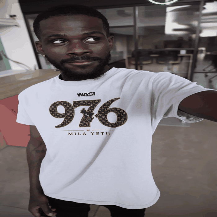 Animation montrant le t-shirt WASI 976 Mila Yatu porté, illustrant le style et l'esprit de la collection inspirée de Mayotte.