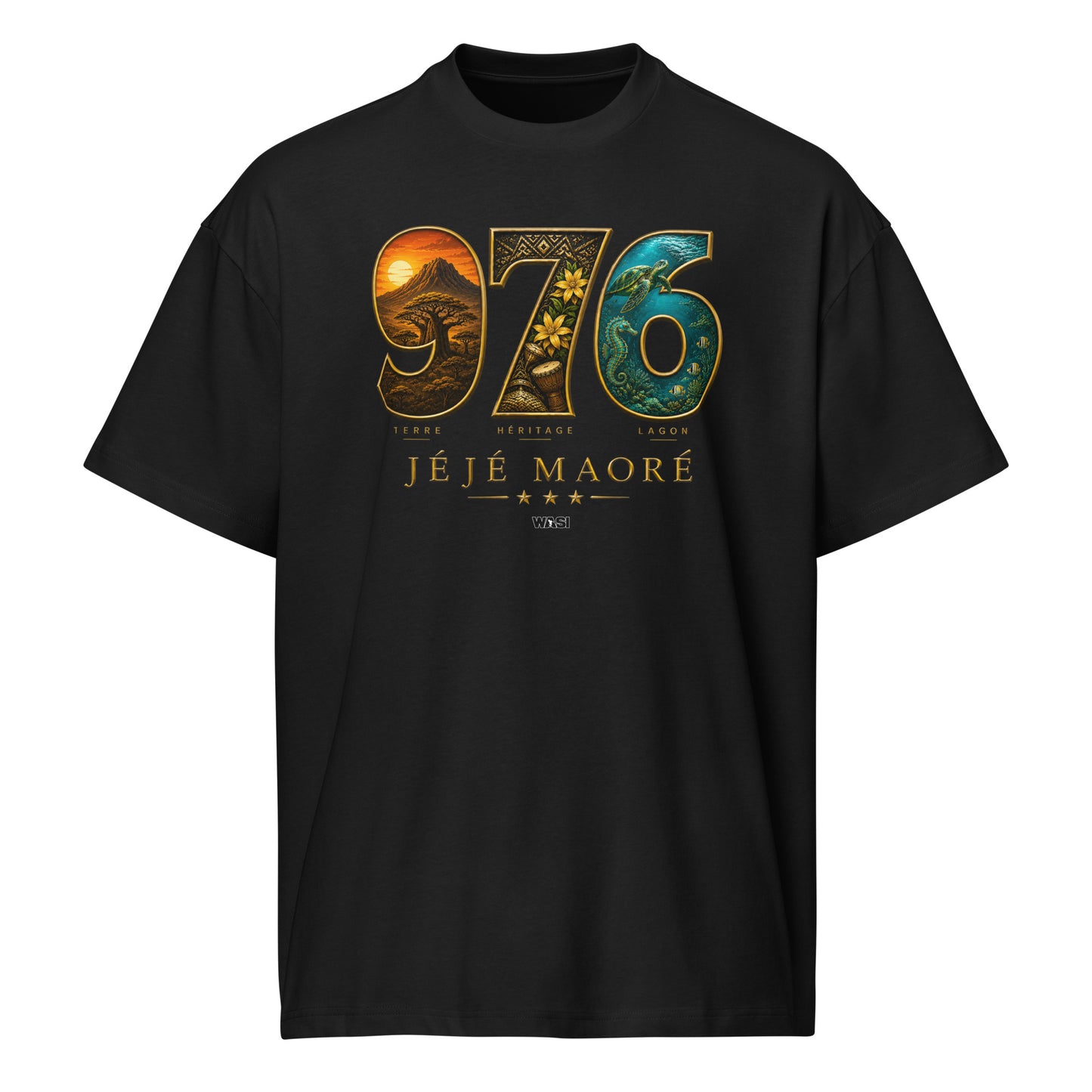 T-shirt noir unisexe 976 JÉJÉ MAORÉ WASI avec illustration du Mont Choungui, fleurs d'ylang-ylang et lagon de Mayotte, design premium en coton.
